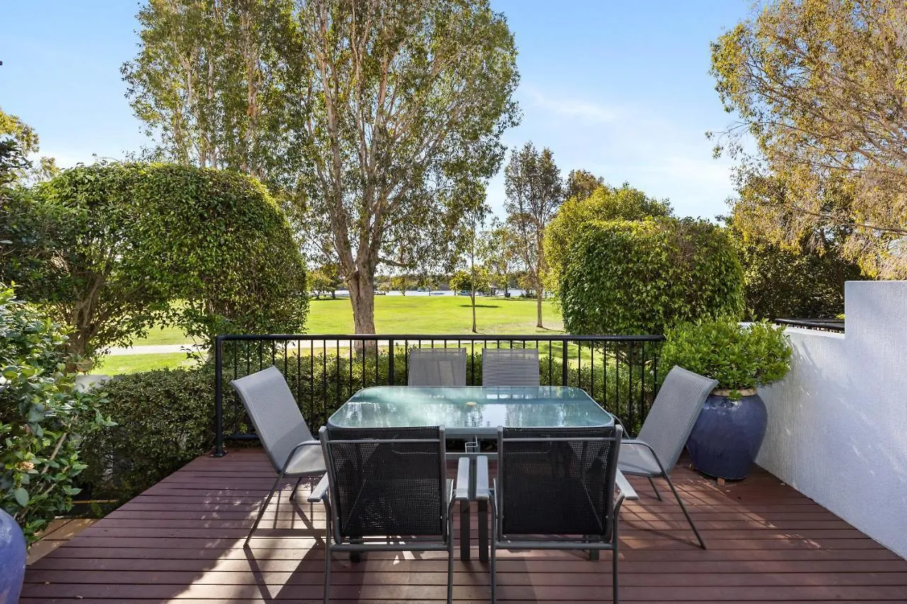 Villa Aqua Riverside Retreat With Pool Noosaville