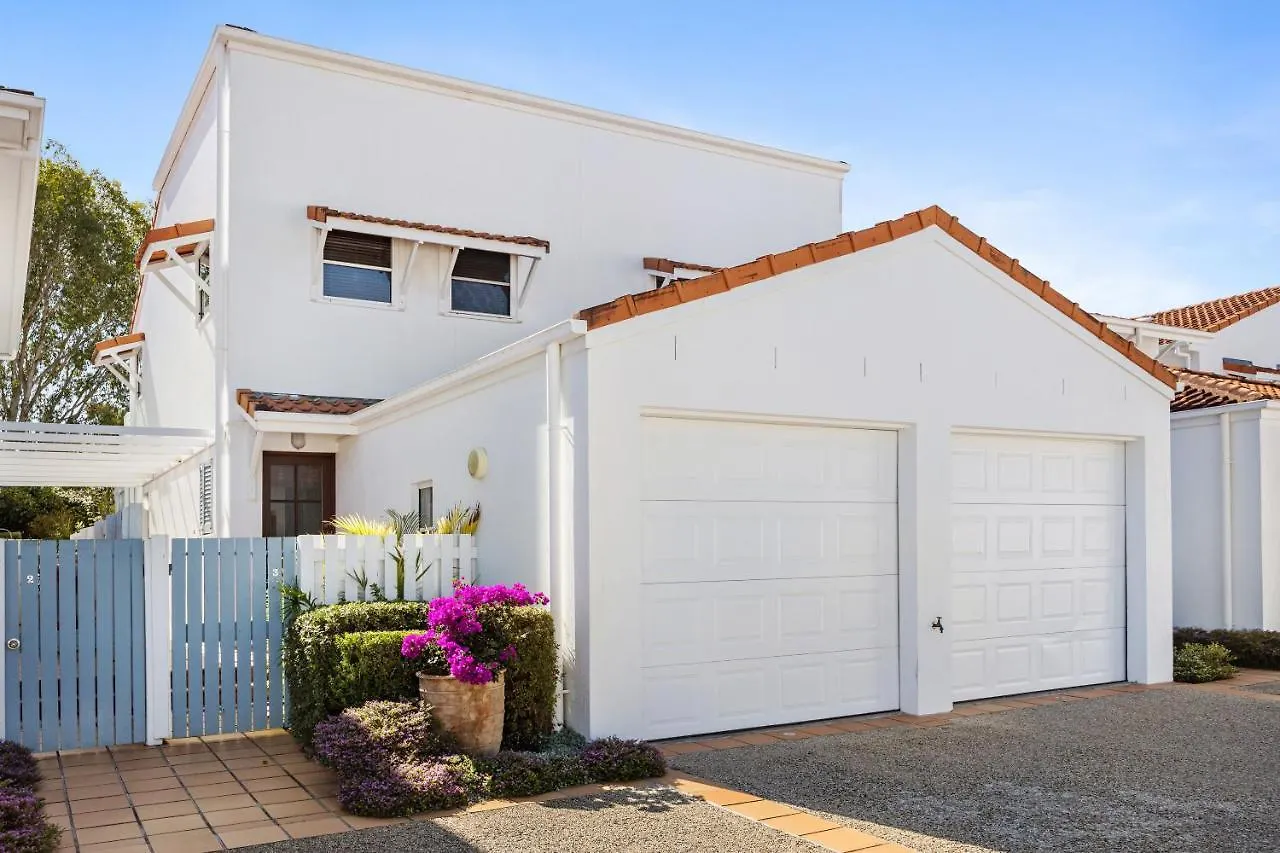 Apartmán Villa Aqua Riverside Retreat With Pool Noosaville