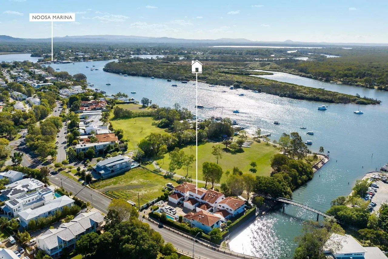 Apartment Villa Aqua Riverside Retreat With Pool Noosaville