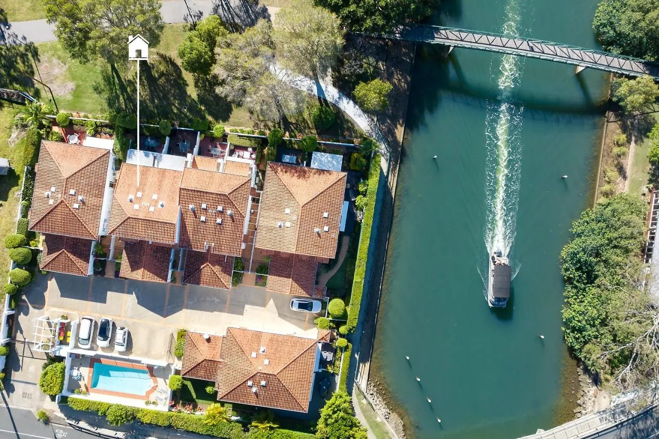 Villa Aqua Riverside Retreat With Pool Noosaville Australia